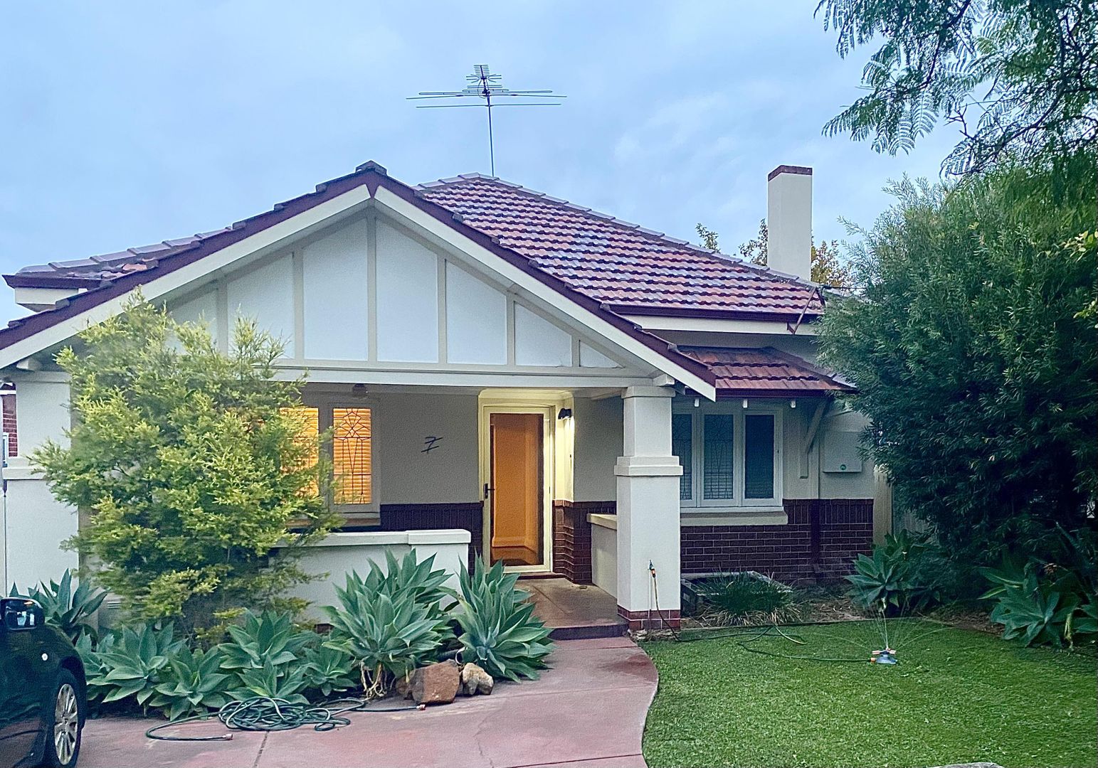 4 bedrooms House in 7 Matlock Street MOUNT HAWTHORN WA, 6016