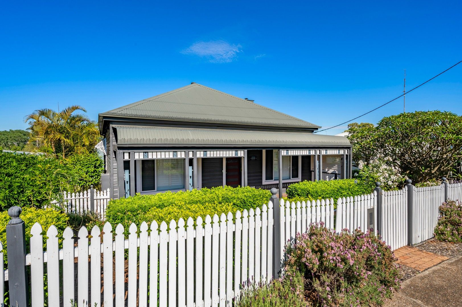 3 bedrooms House in 131 Main Road SPEERS POINT NSW, 2284