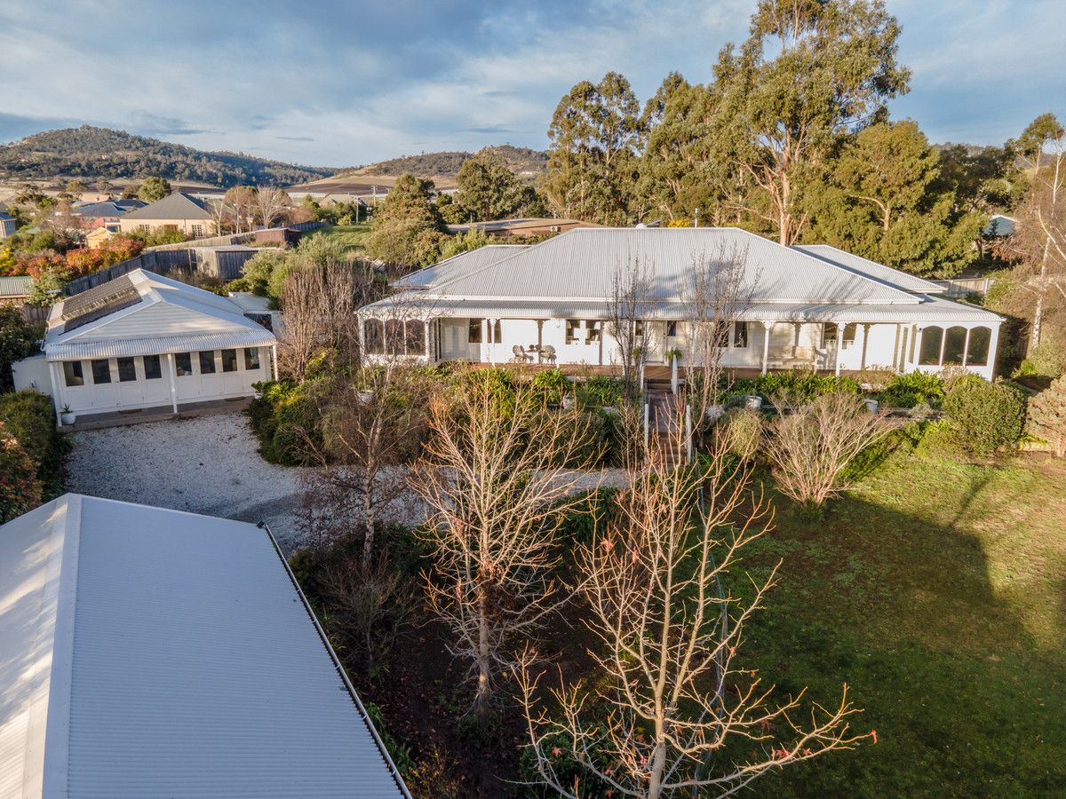 5 bedrooms House in 1A Cosgrove Drive RICHMOND TAS, 7025