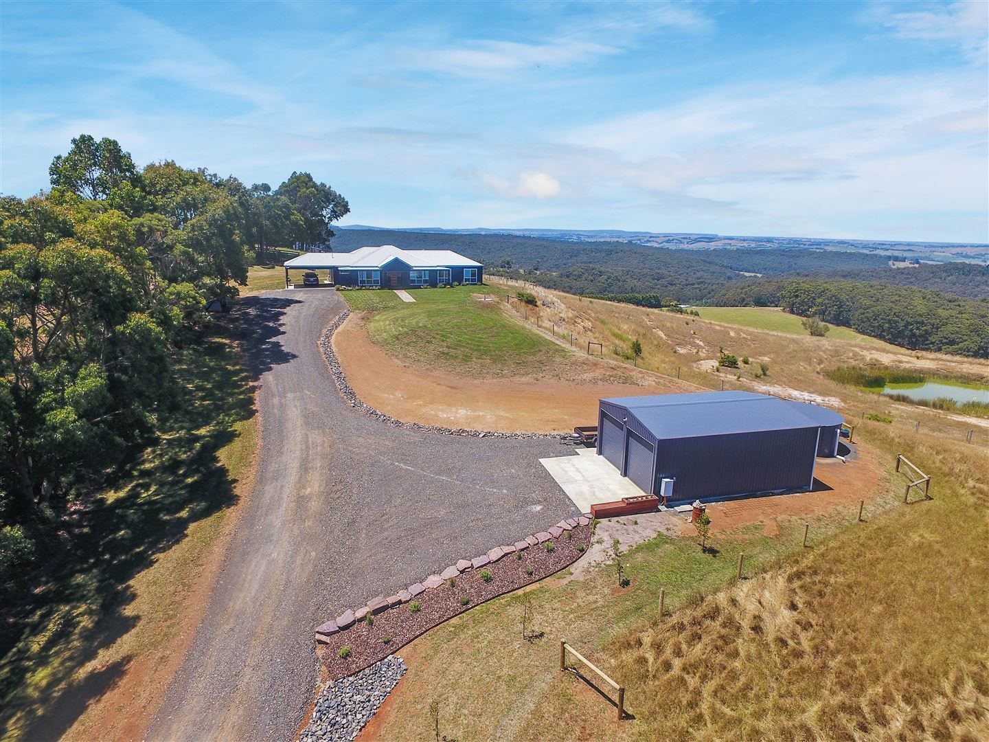 2367 Grandridge Road, Hallston VIC 3953, Image 2