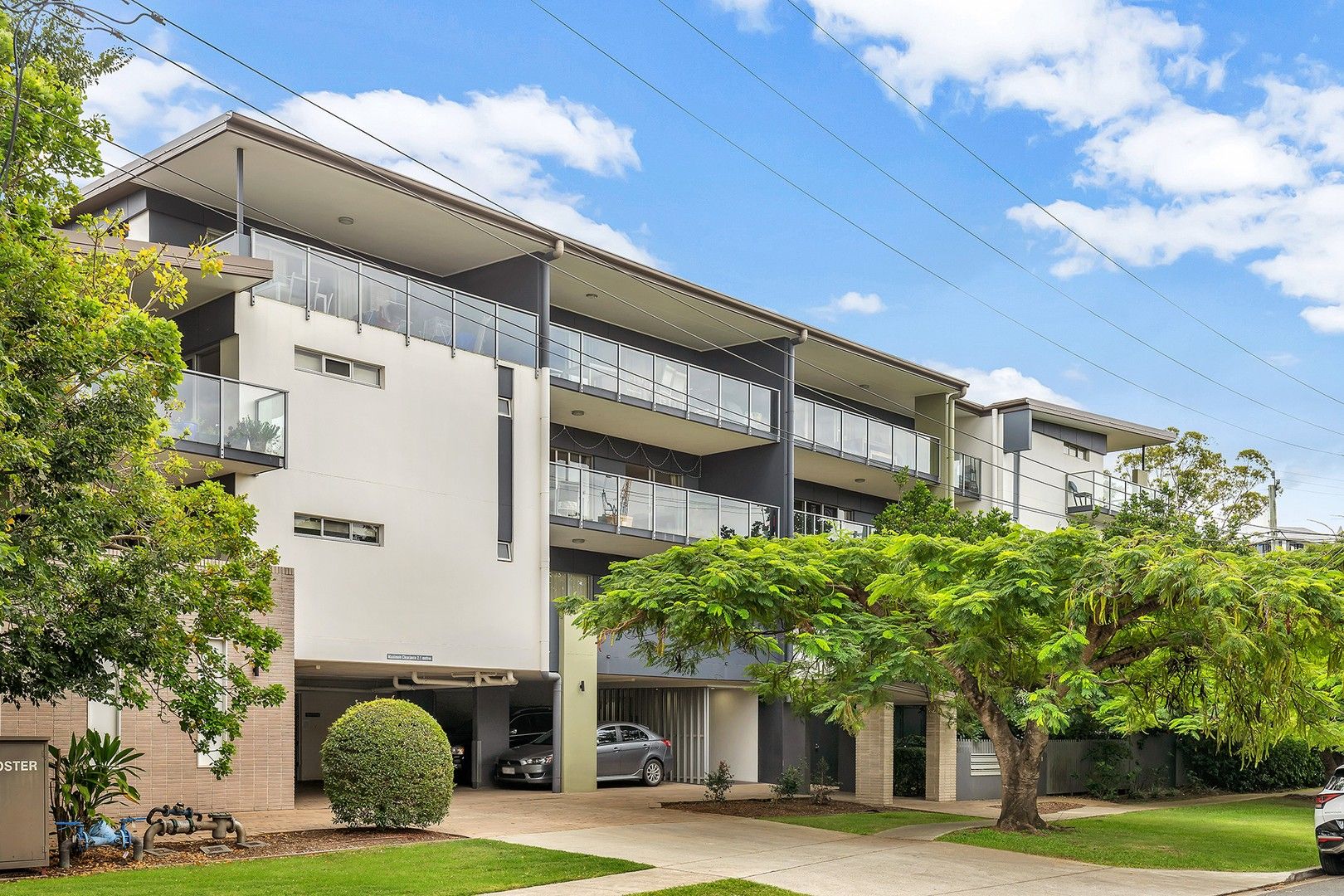 2 bedrooms Apartment / Unit / Flat in 22/221 Sir Fred Schonell Drive ST LUCIA QLD, 4067