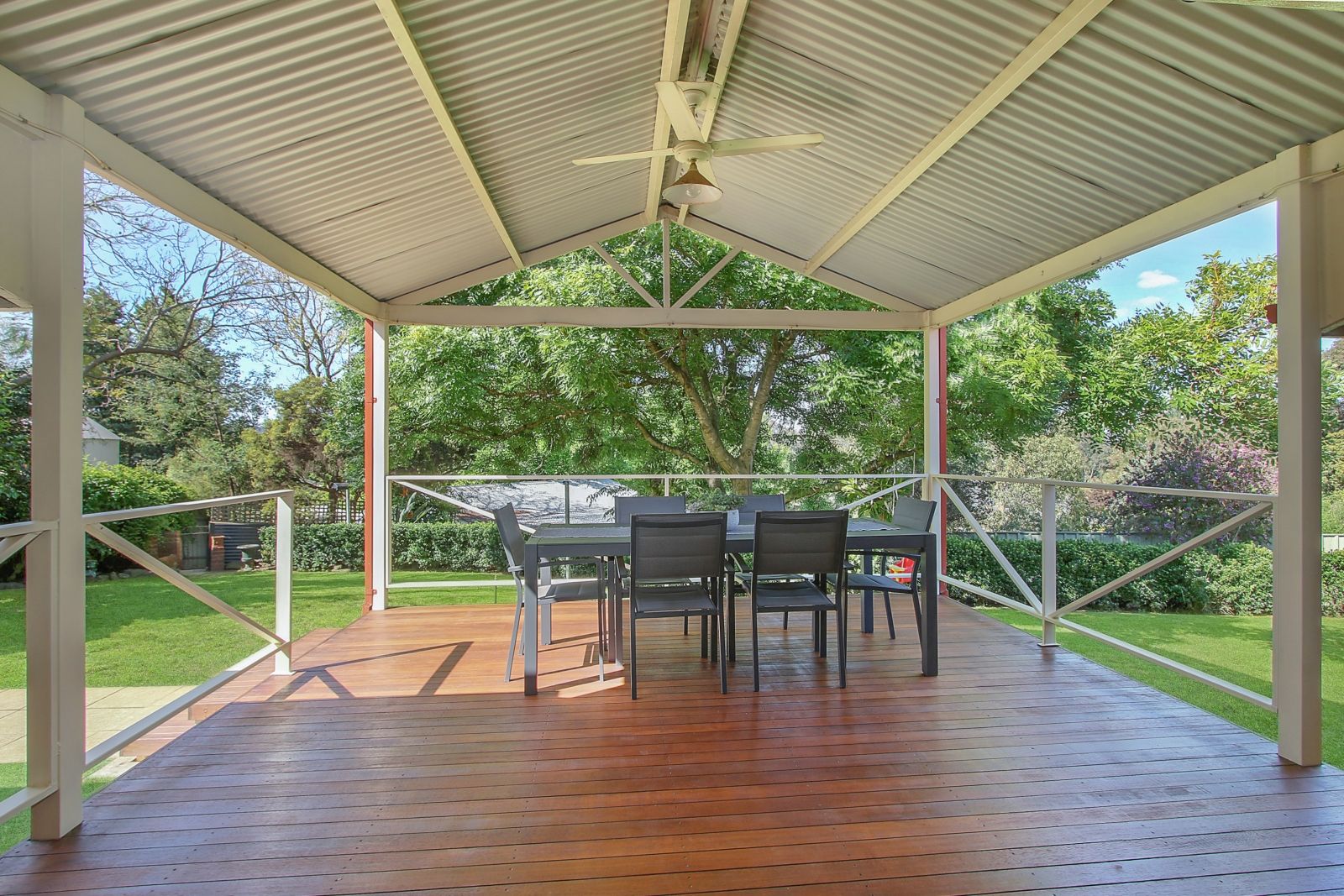 402 Halehaven Crescent, Lavington NSW 2641, Image 0