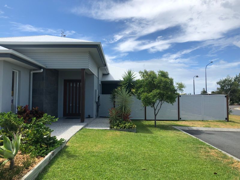 33 Hideaway Street, Birtinya QLD 4575, Image 0