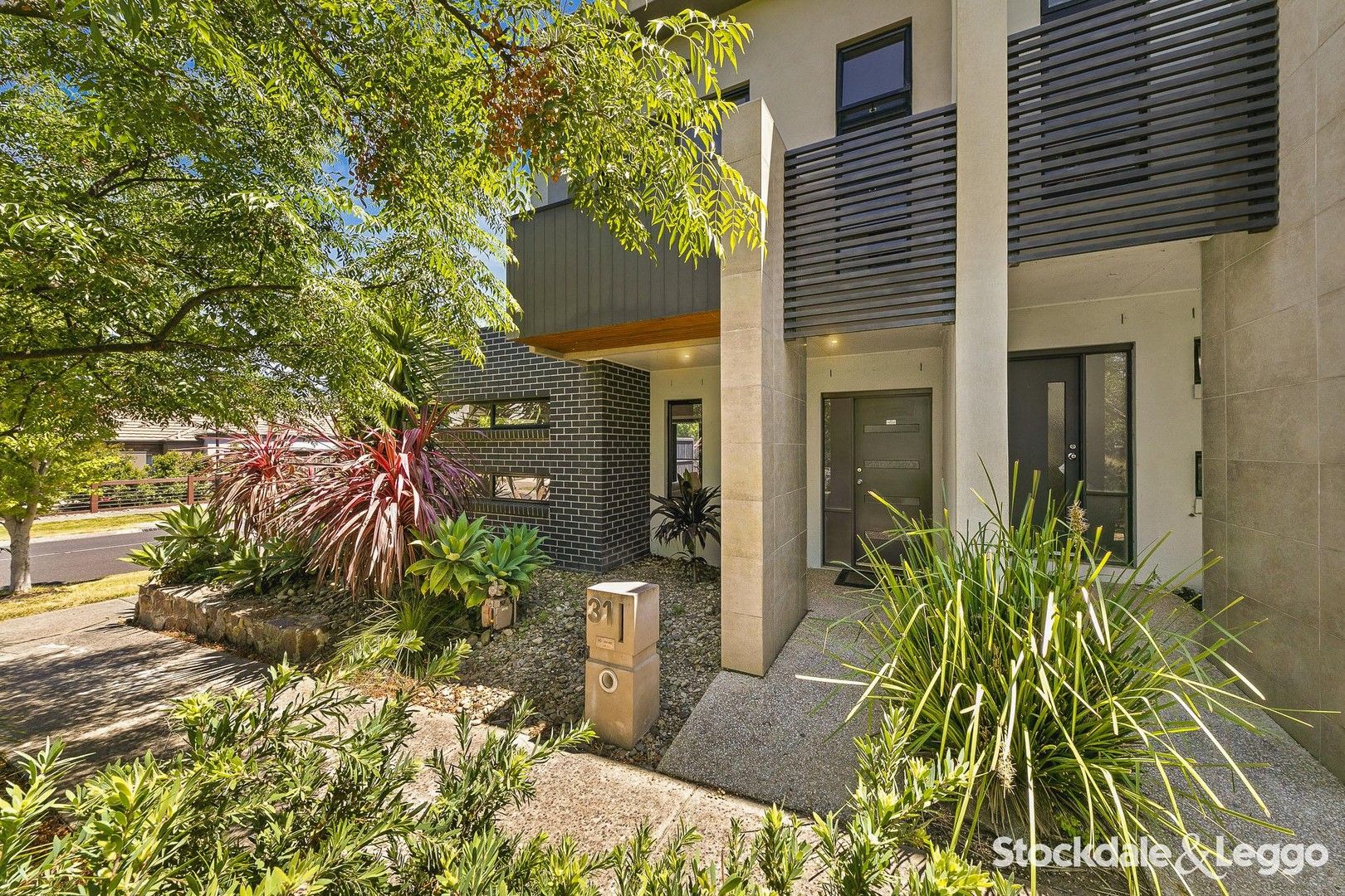 3 bedrooms House in 31 Flemington Rise OFFICER VIC, 3809