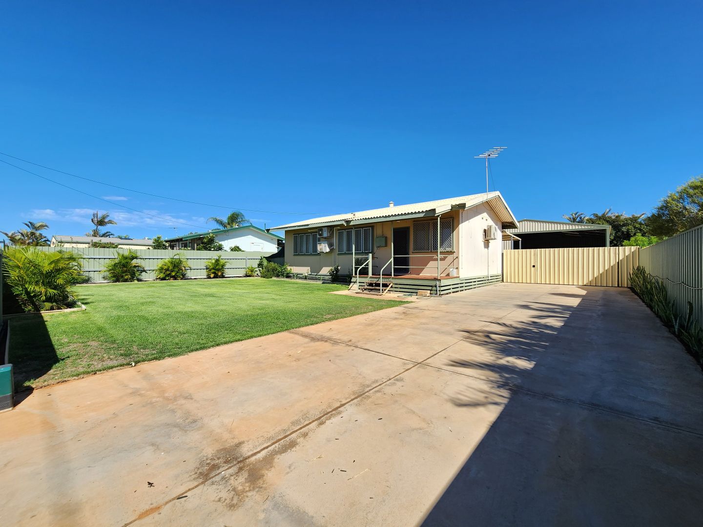 24 Mcnish Street, South Carnarvon WA 6701