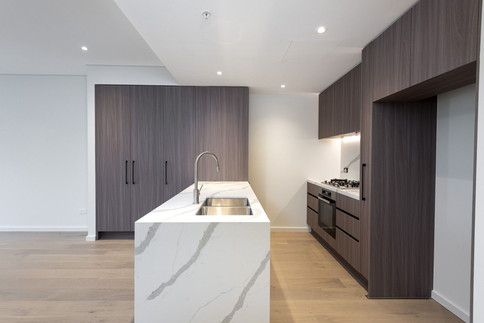 1 bedrooms Apartment / Unit / Flat in 506/11-17 Willandra Street LANE COVE NSW, 2066