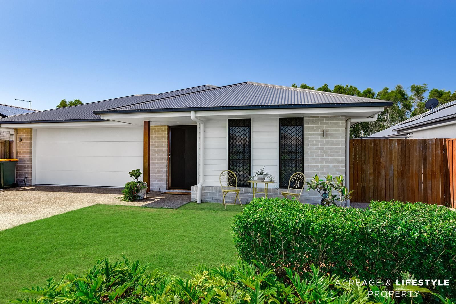 55 Lakeside Cres, Ningi QLD 4511, Image 0