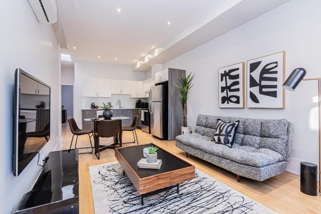 2 bedrooms New Apartments / Off the Plan in  SEVEN HILLS QLD, 4170