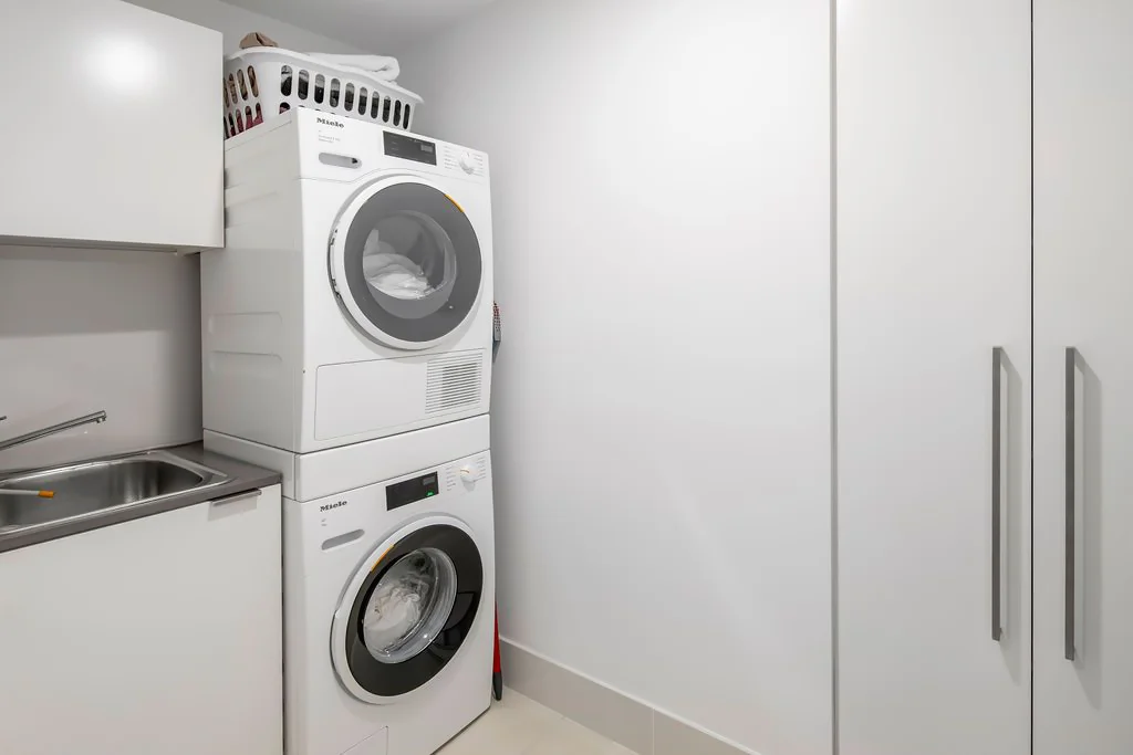 Additional image 19 of 3507/4 Marina Promenade, Paradise Point QLD 4216