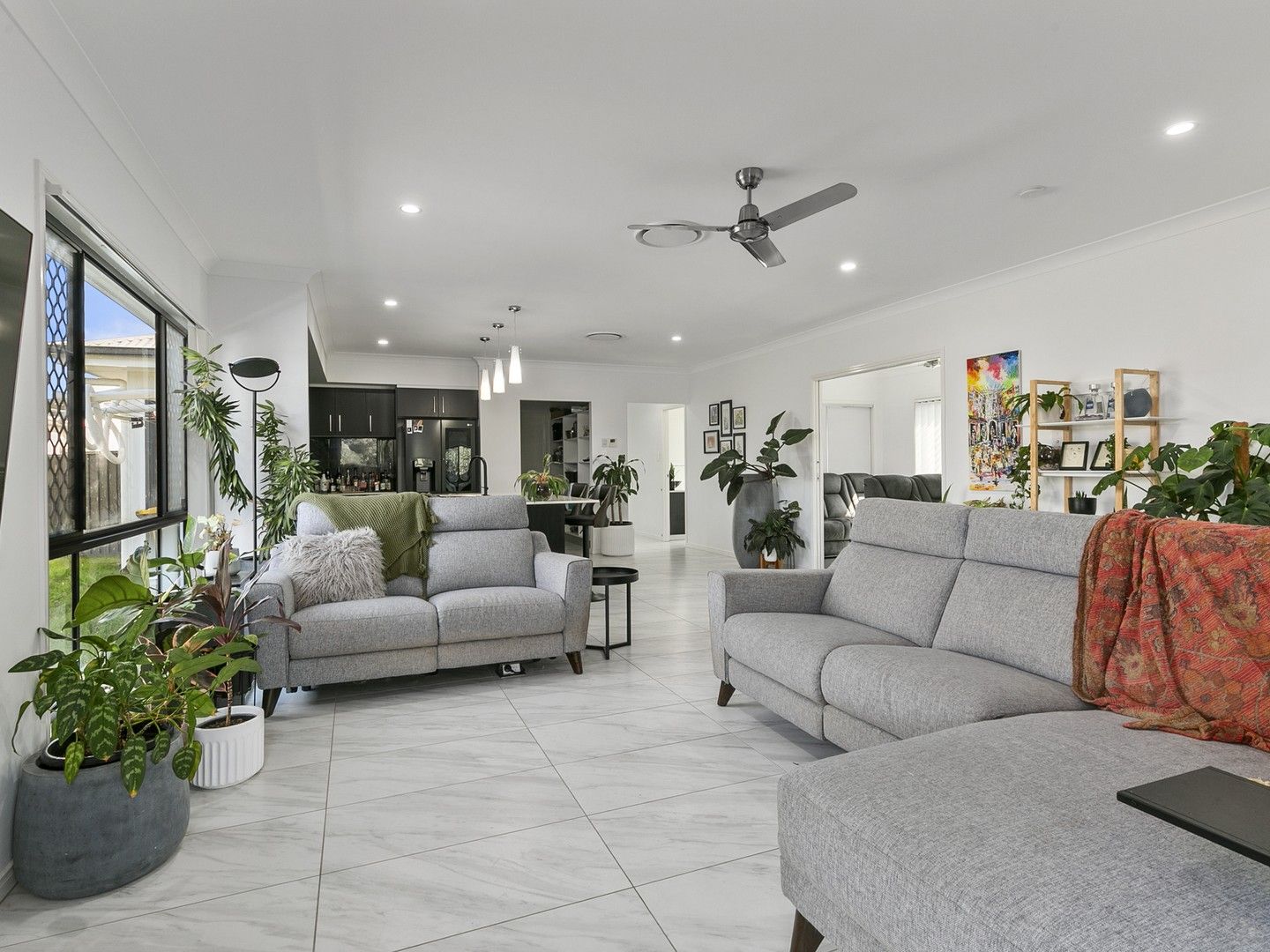 3 bedrooms House in 9 Uralba Street HEMMANT QLD, 4174