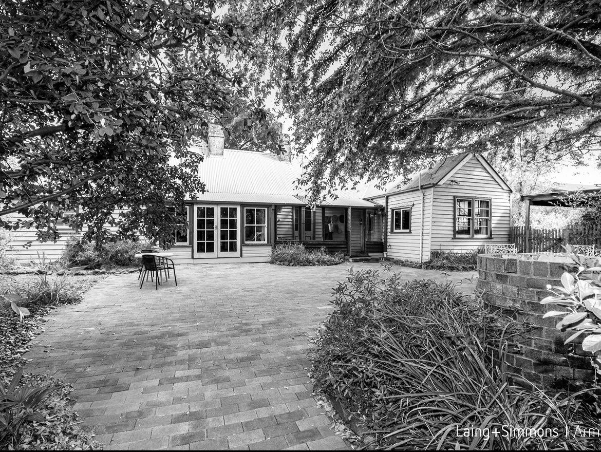 263 Dumaresq Street, Armidale NSW 2350, Image 0