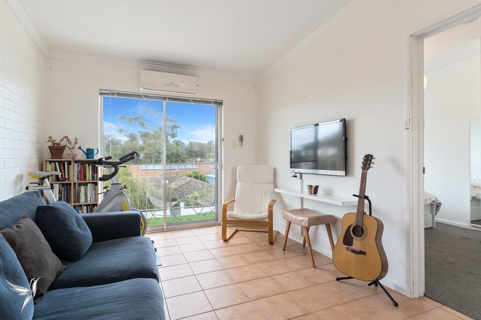 1 bedrooms Apartment / Unit / Flat in 2/41 Fairlight Street MOSMAN PARK WA, 6012