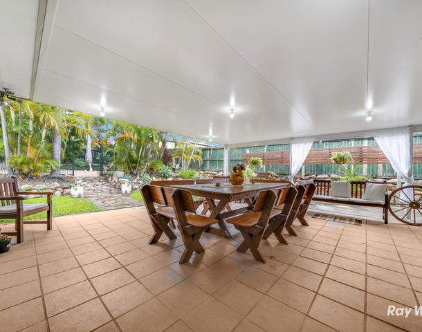 64 Gordonia Drive, Regents Park QLD 4118