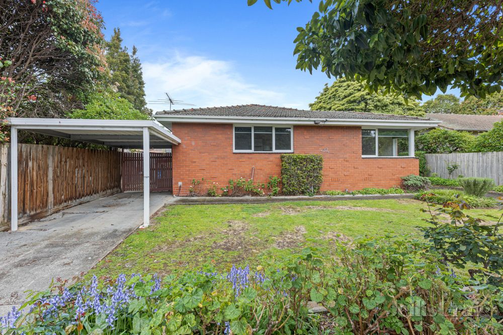 2 bedrooms Townhouse in 1/37 Strathalbyn Street KEW EAST VIC, 3102