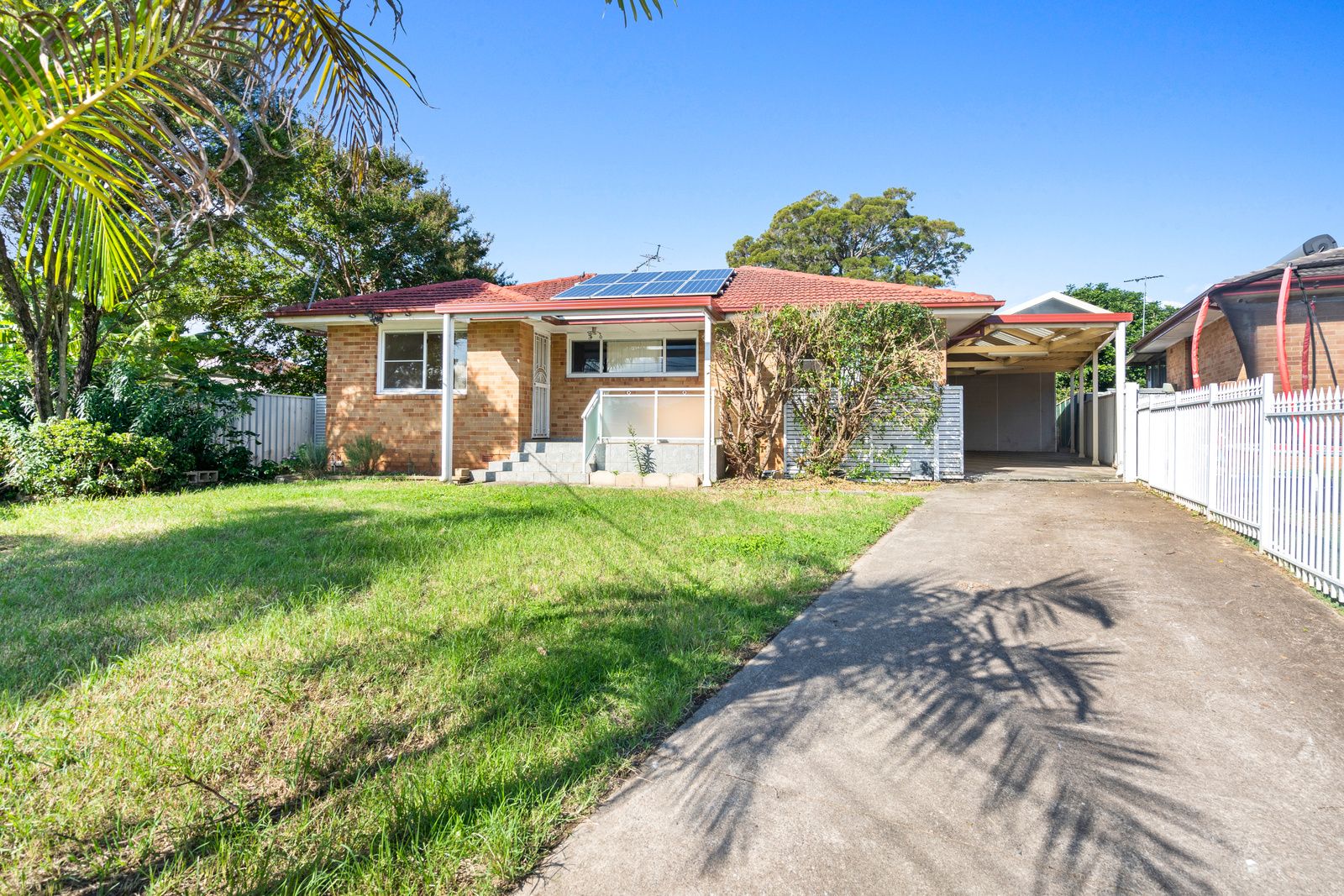 17 Welwyn Road, Canley Heights NSW 2166, Image 0