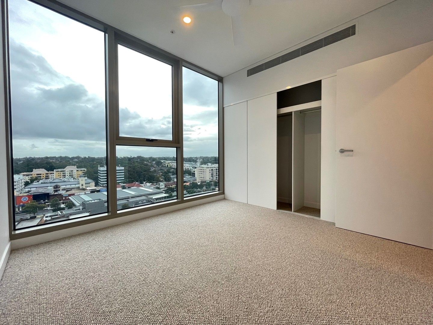 1 bedrooms Apartment / Unit / Flat in 803/6 Chambers Court EPPING NSW, 2121