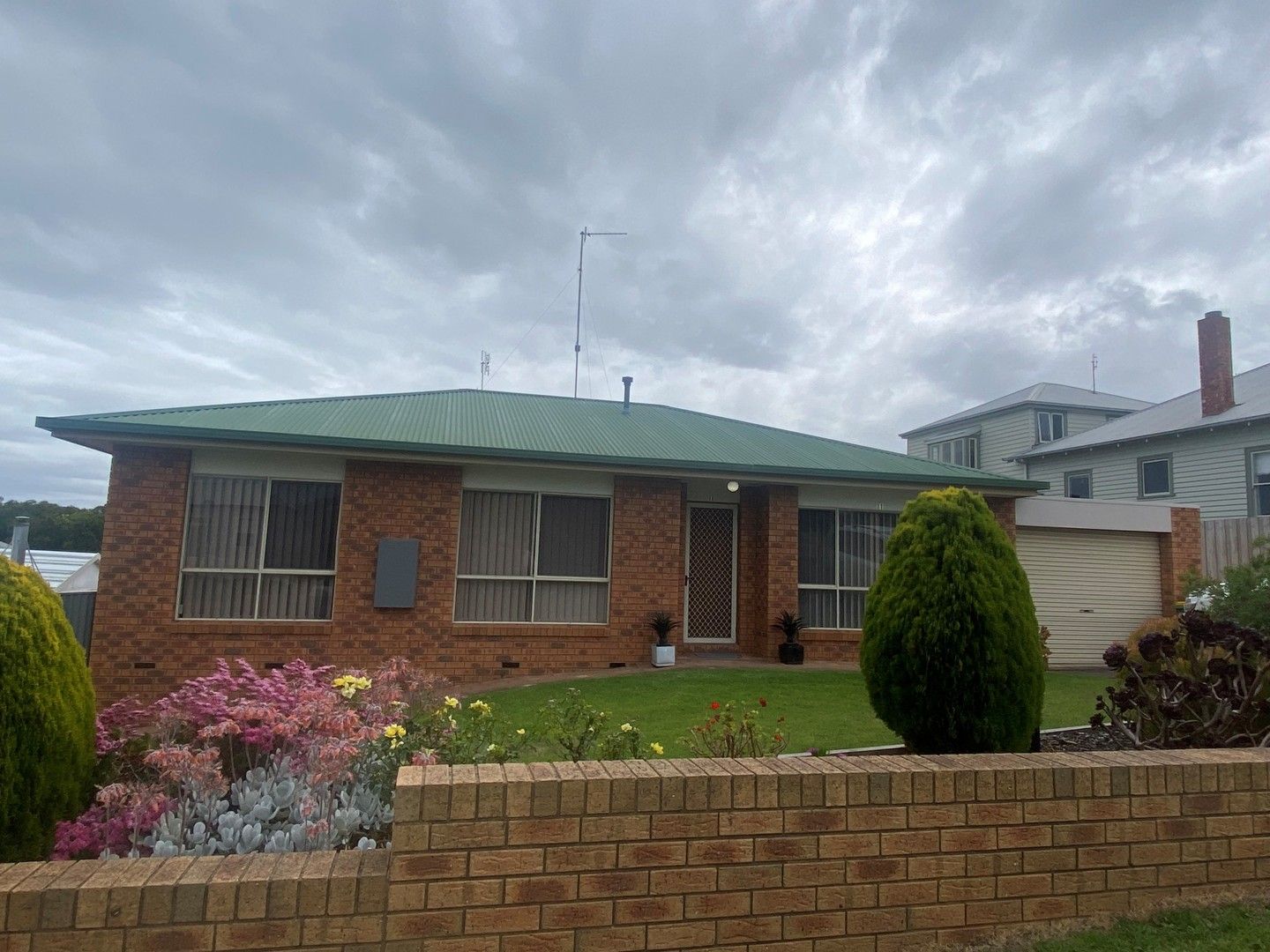 3 bedrooms House in 1/11 Percy St PORTLAND VIC, 3305
