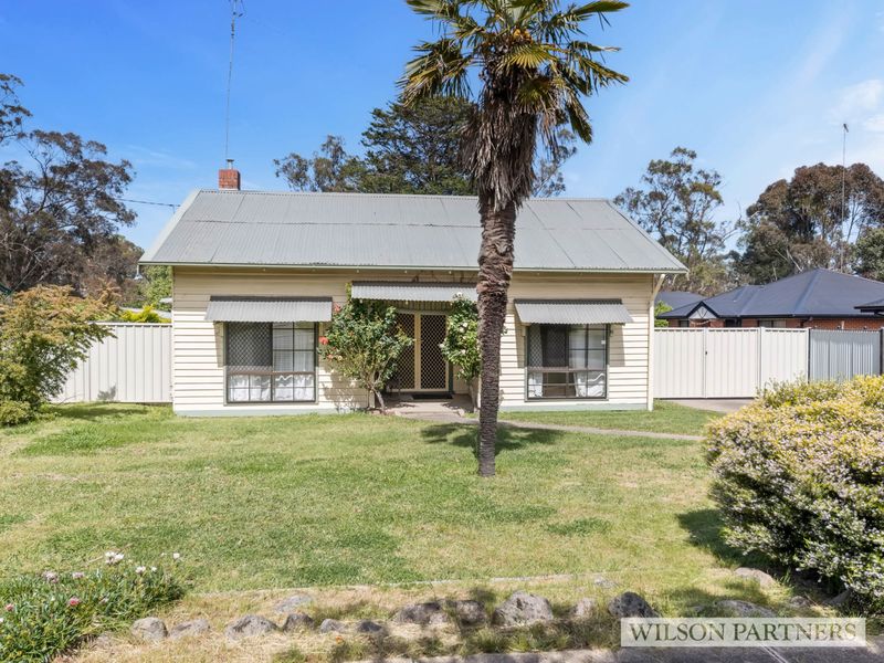 6 Short Street, Broadford VIC 3658