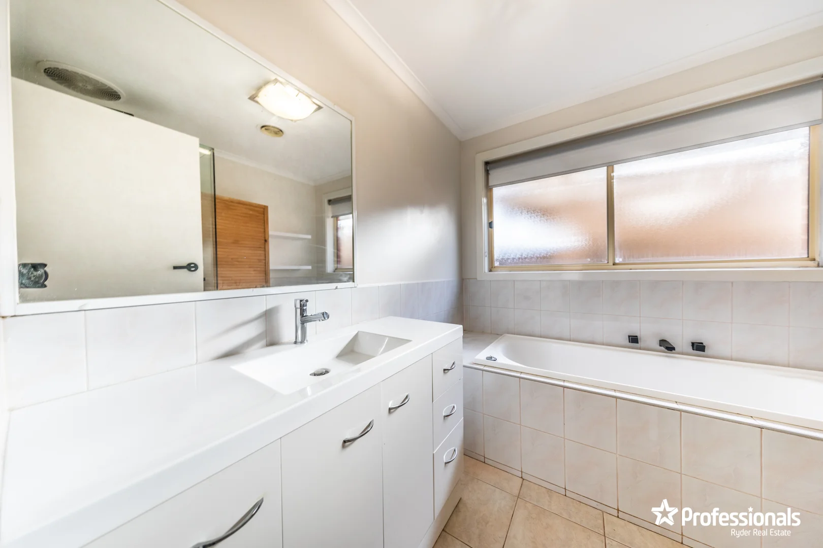 Additional image 8 of 37 Denny Place, Melton South VIC 3338