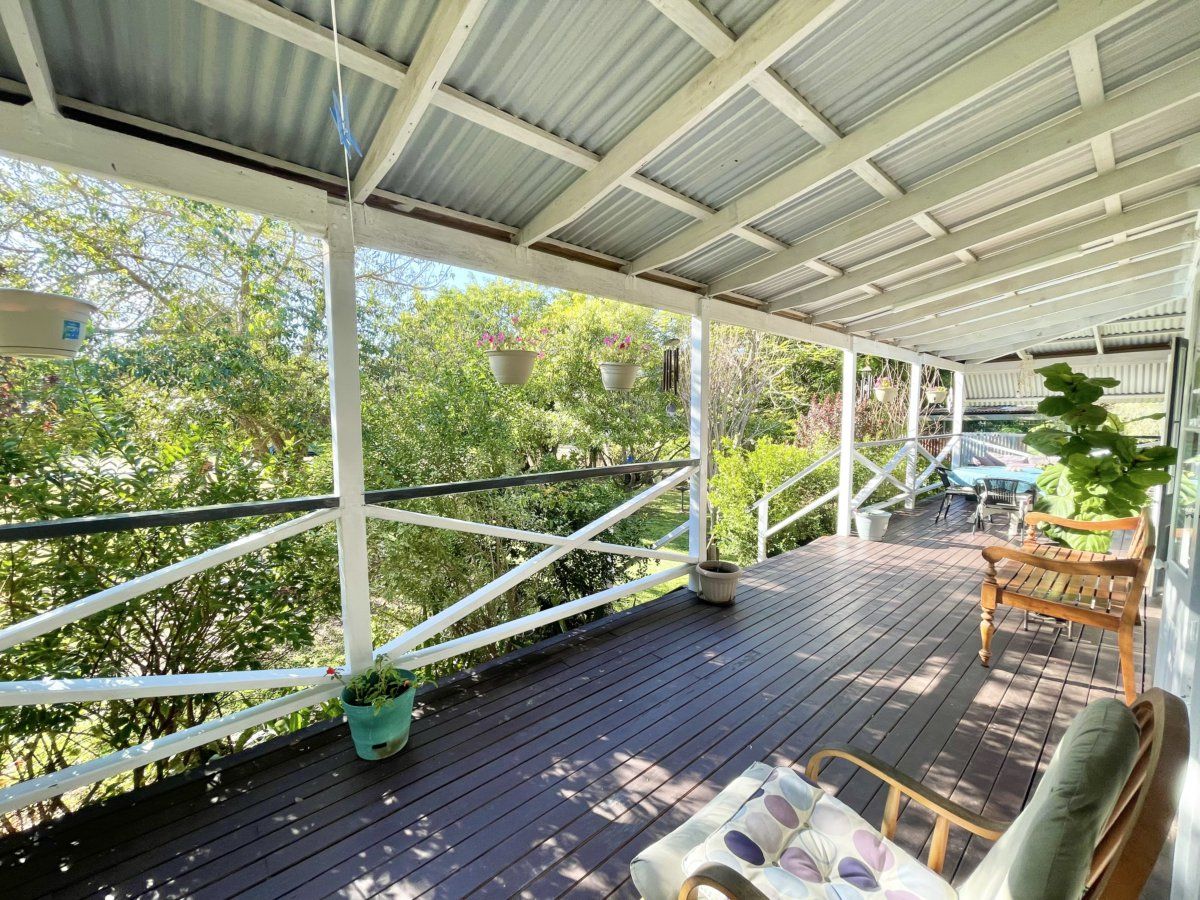 13 Wadeleigh Street, Bororen QLD 4678, Image 2