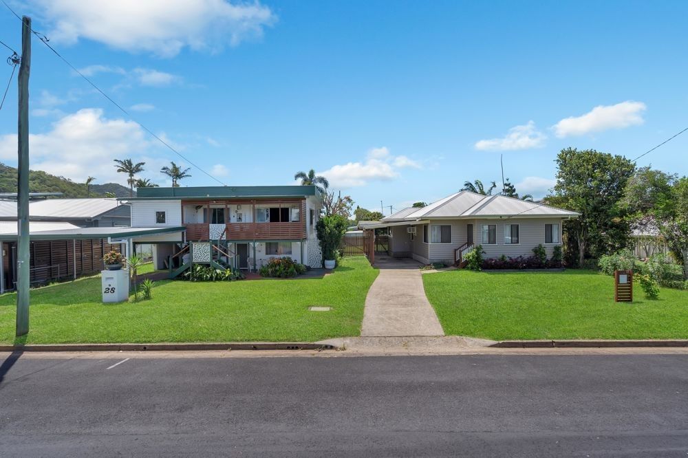 26 Howe Street, Cairns North QLD 4870