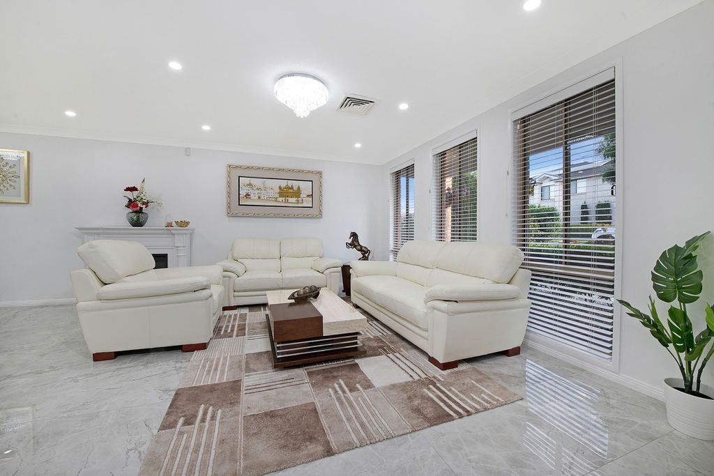 10 Parklea Drive, Parklea NSW 2768, Image 2