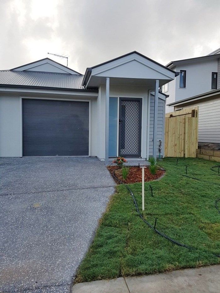 3 bedrooms House in 1/24 Dalby Street HOLMVIEW QLD, 4207