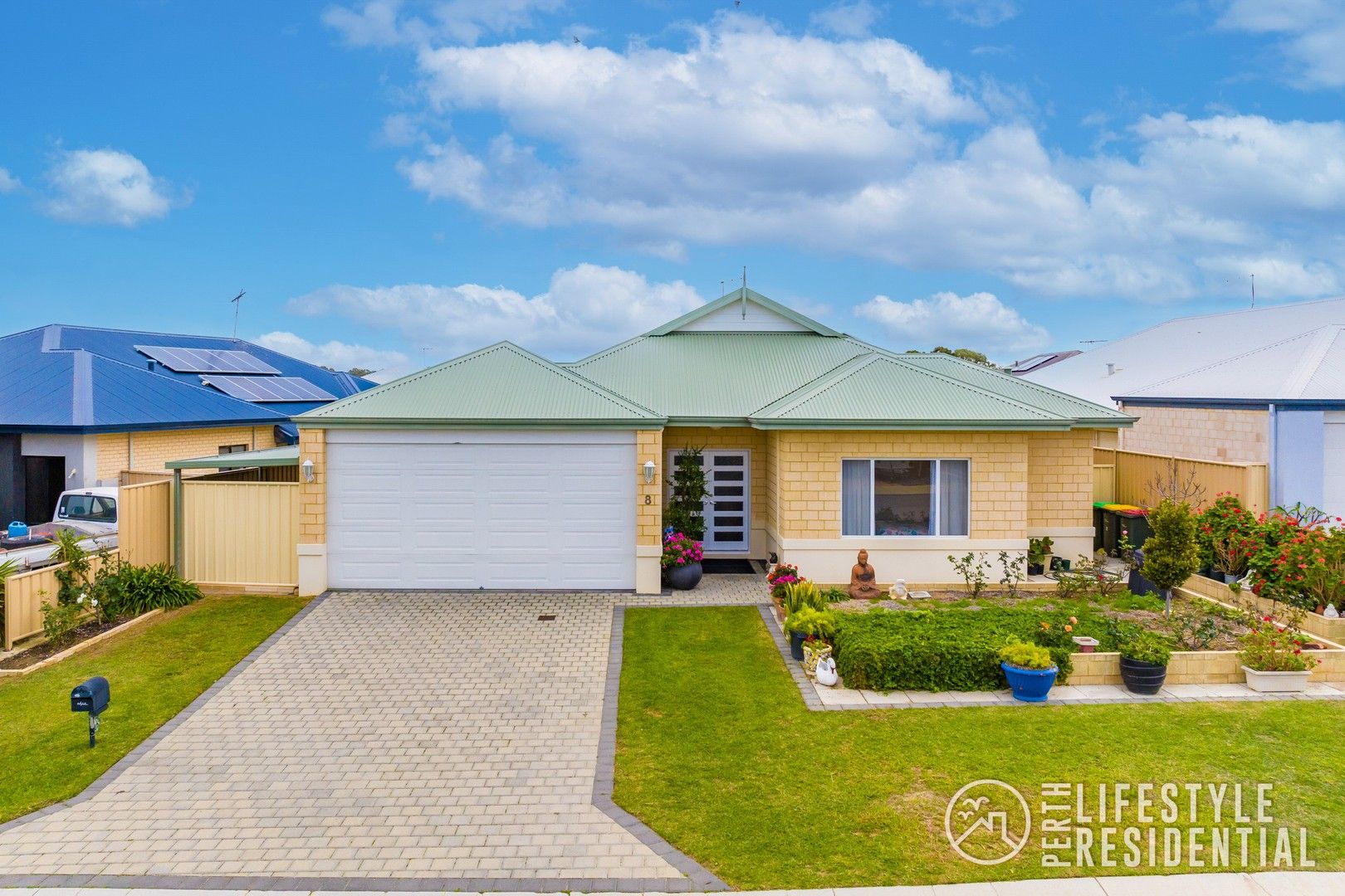 5 bedrooms House in 8 Hamelin Street TWO ROCKS WA, 6037