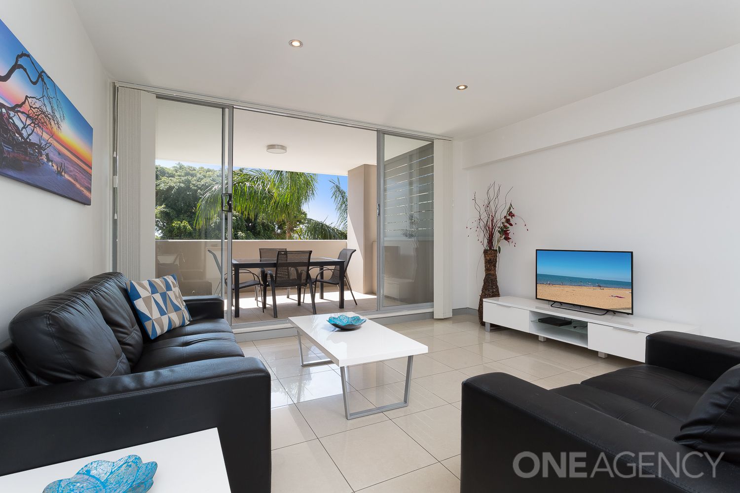 10/83 Marine Parade, Redcliffe QLD 4020, Image 2