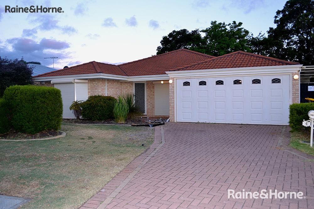 4 Blaxland Elbow, Seville Grove WA 6112, Image 2