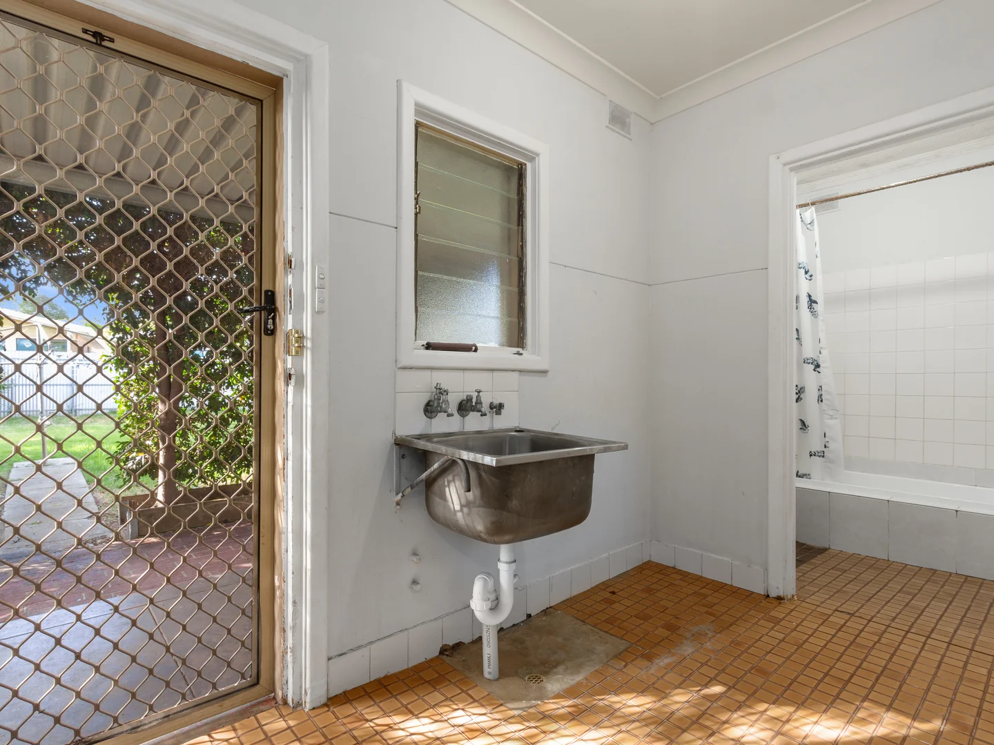 Additional image 11 of 6 Stakes Cres, Elizabeth Downs SA 5113