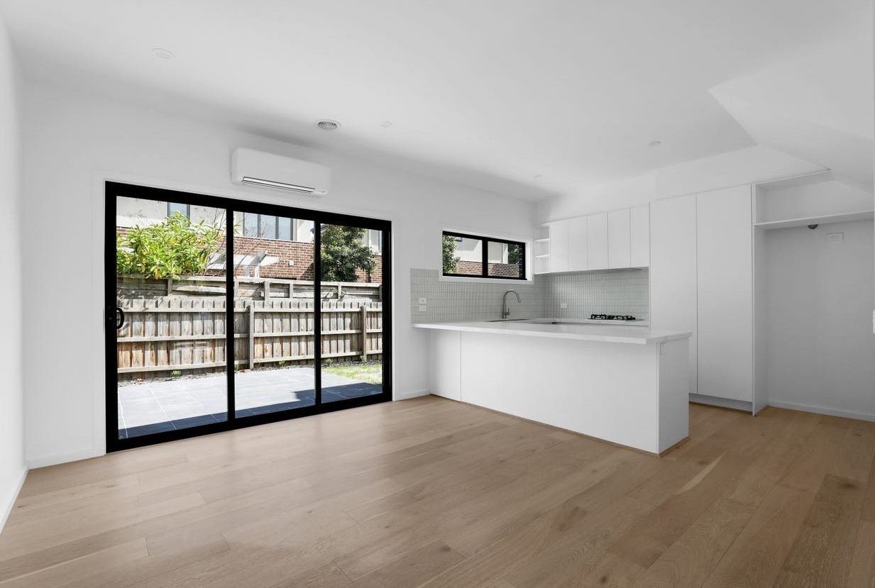 2/27 Binbrook Drive, Croydon VIC 3136 Townhouse For Rent Domain