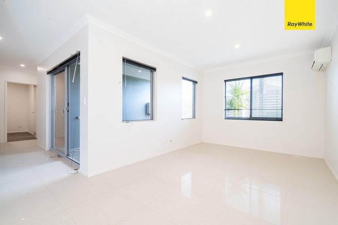 Picture of 3/130 Sydenham Street, KEWDALE WA 6105