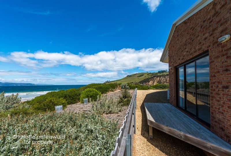 17 Thompson Way, CLIFTON BEACH TAS 7020, Image 1