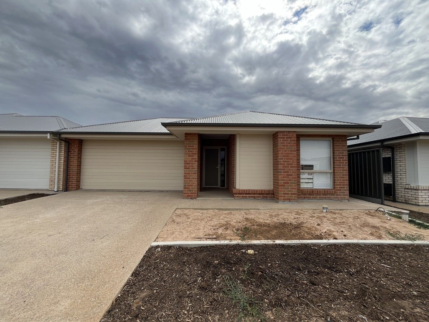 4 bedrooms House in LOT 1058 Christopher Way EVANSTON GARDENS SA, 5116