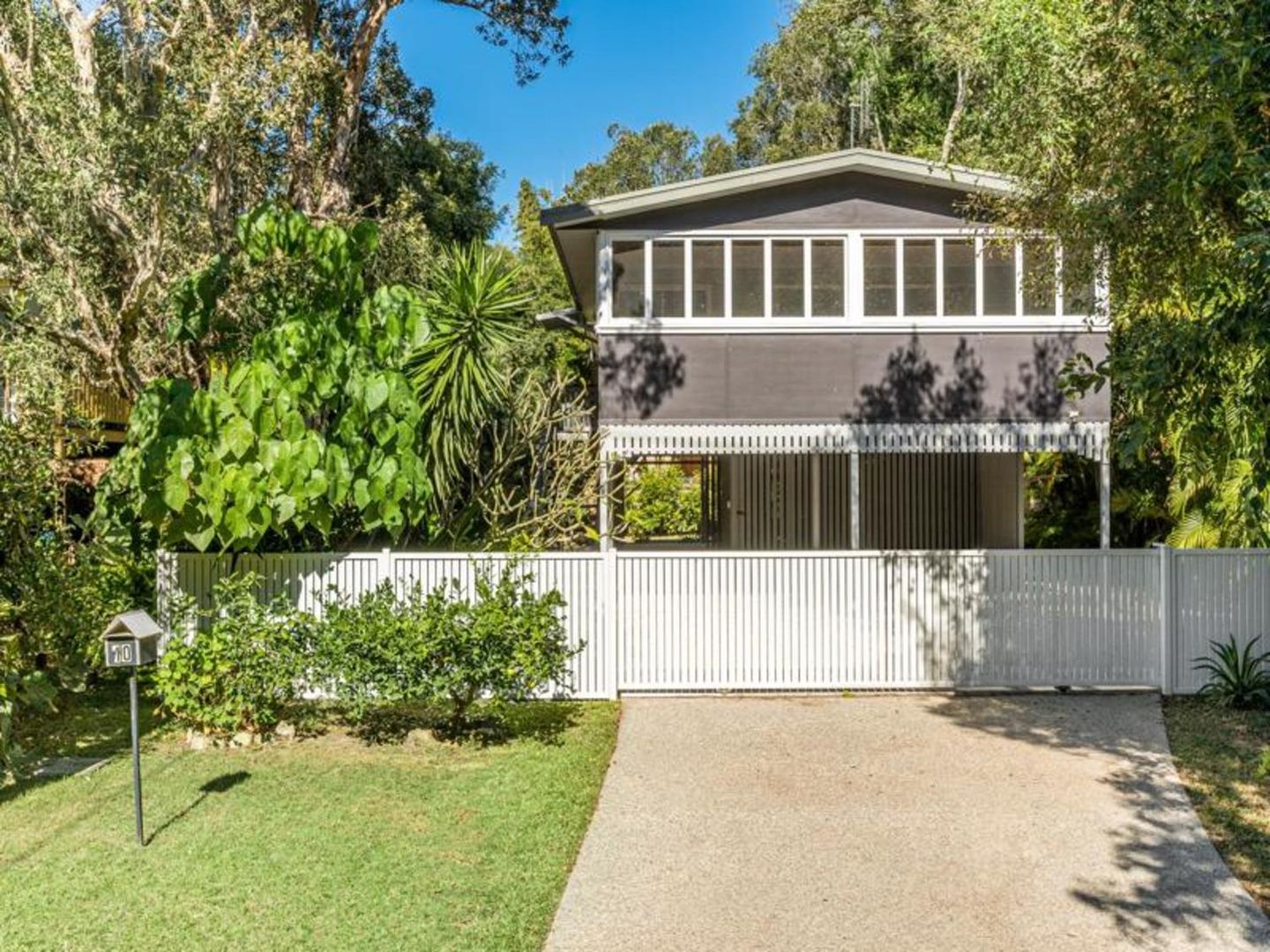 10 Gloria Street, South Golden Beach | Property History & Address ...