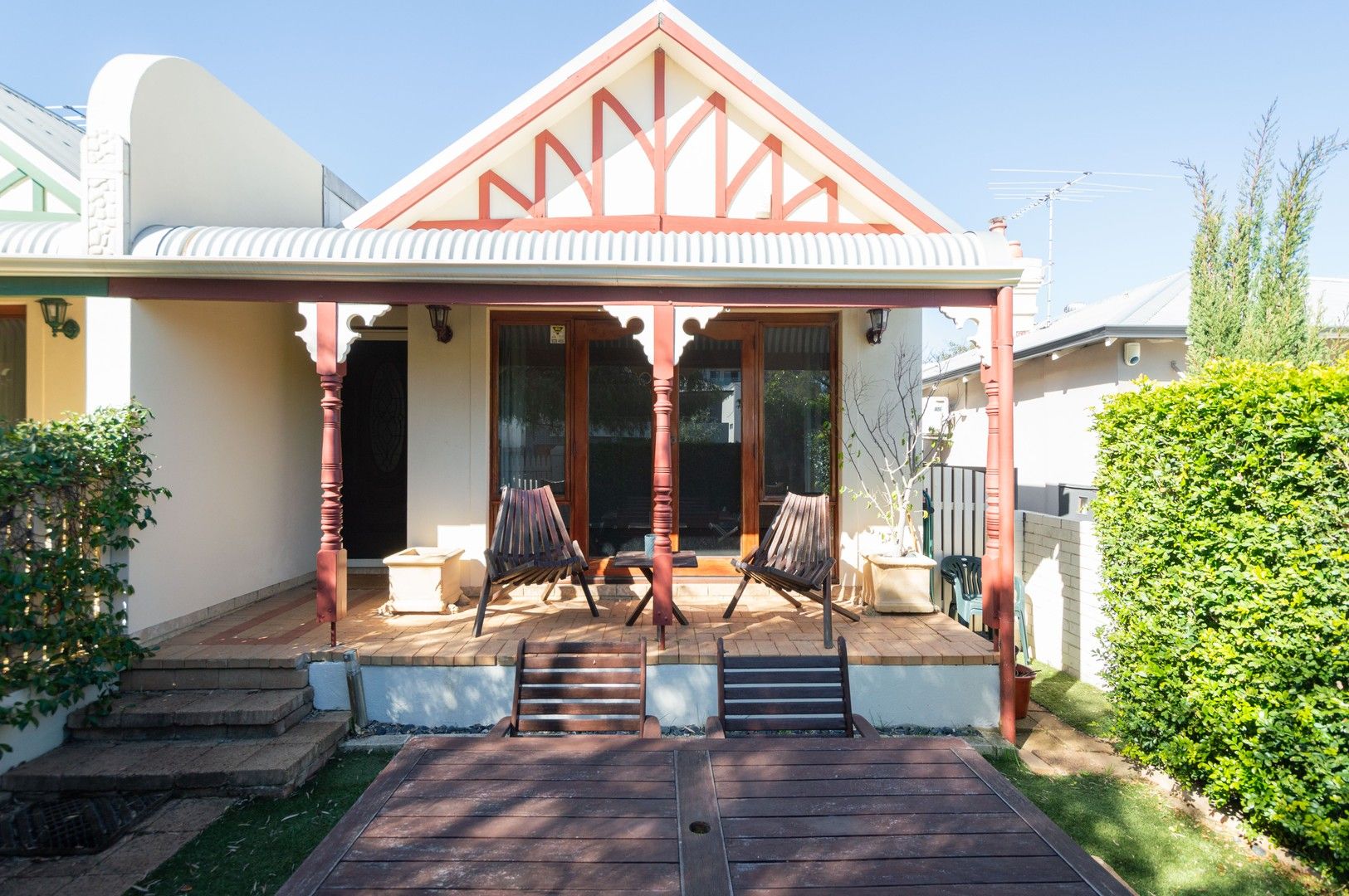 2 bedrooms House in 6 Roy Street MOUNT LAWLEY WA, 6050