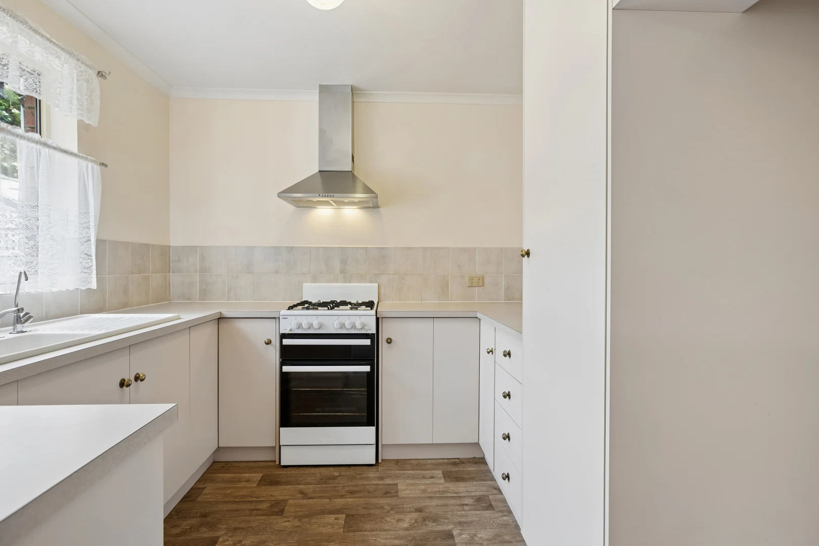 Additional image 14 of 16 Shoalwater Close, Seaford Rise SA 5169