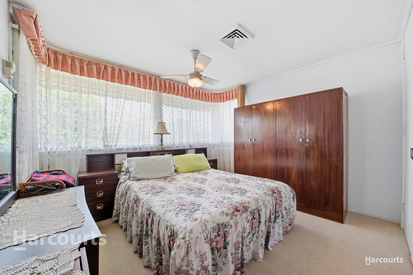 Additional image 5 of 143 Campbellfield Avenue, Bradbury NSW 2560