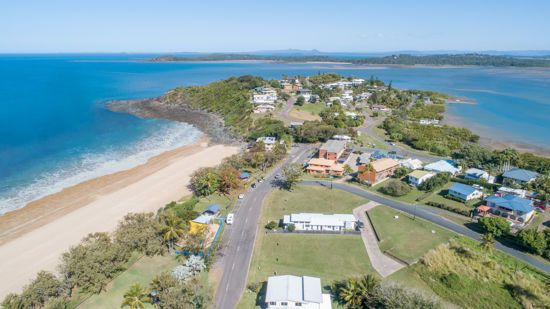 7 Owen Jenkins Drive, Sarina Beach QLD 4737, Image 1