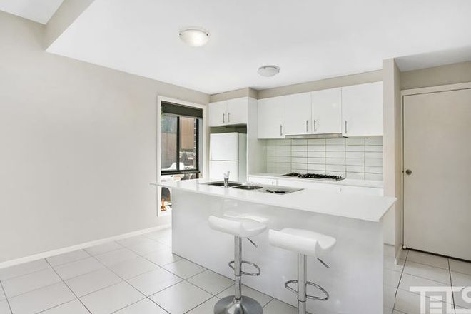 Picture of 3/23 Outlook Way, SUNBURY VIC 3429