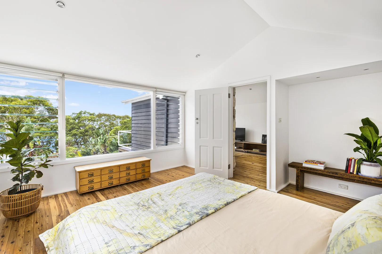 Additional image 7 of 16 The Outlook, Bilgola Plateau NSW 2107