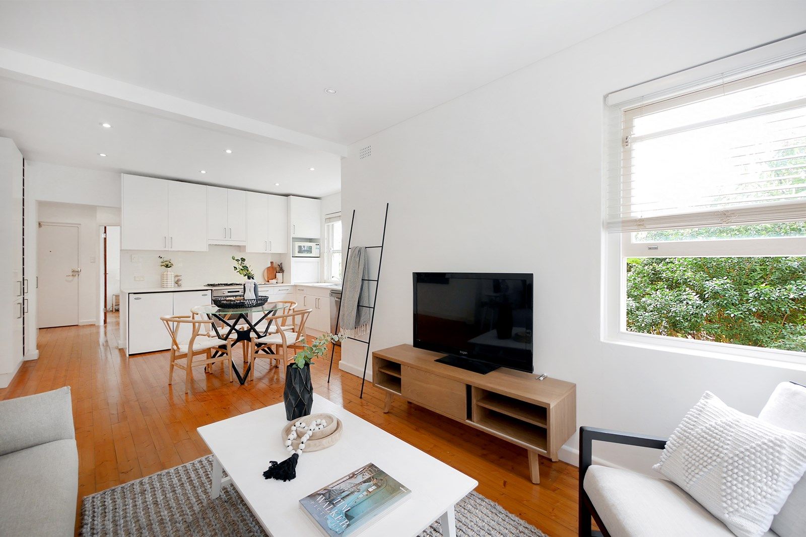 7/52a Sir Thomas Mitchell Road, Bondi Beach NSW 2026, Image 2