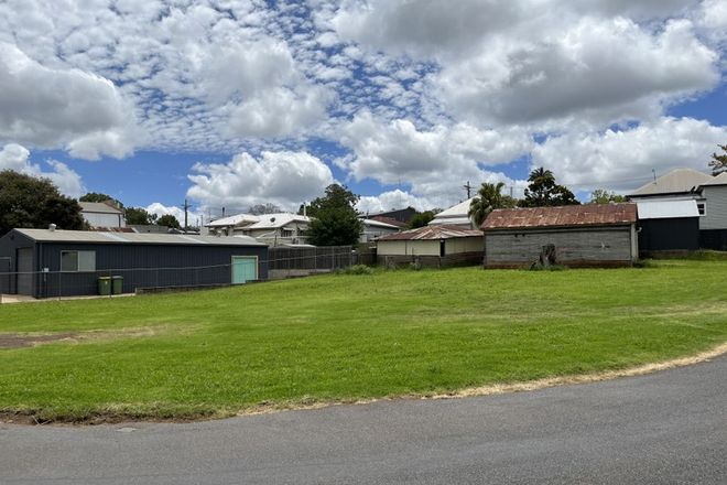 Picture of 16 Inter Street, NORTH TOOWOOMBA QLD 4350