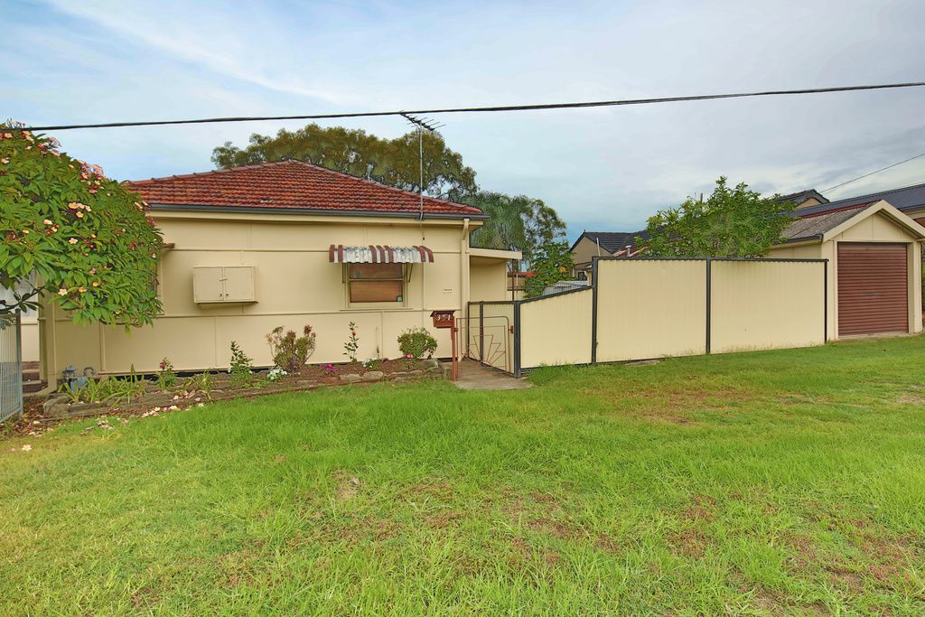 351  Bexley Road, Bexley North NSW 2207, Image 2