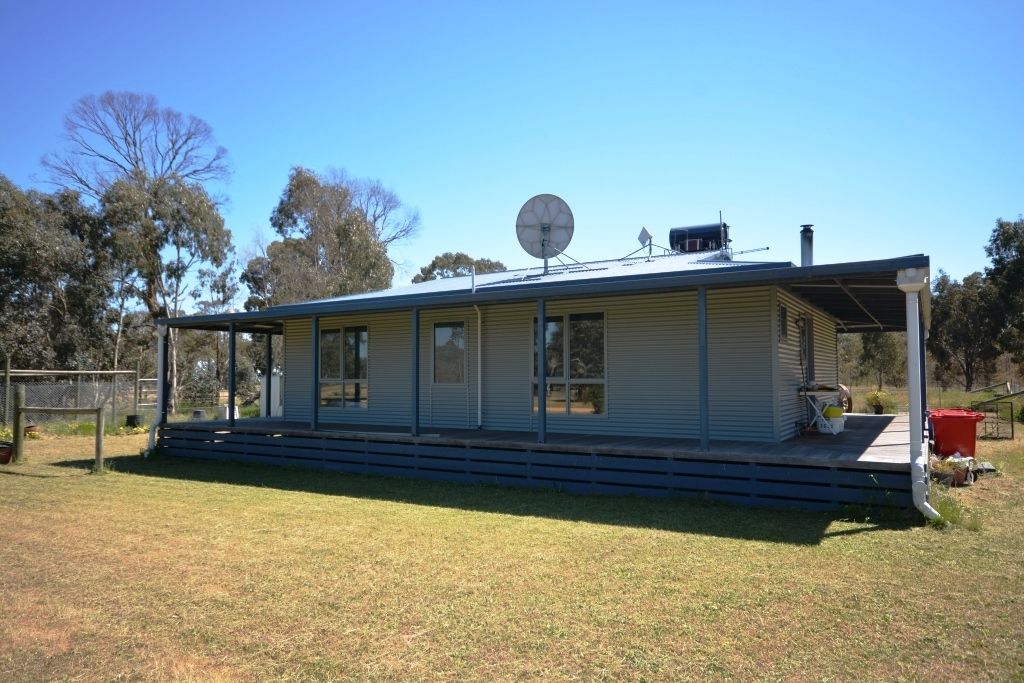 591 Pipetrack Rd, Stawell VIC 3380, Image 2