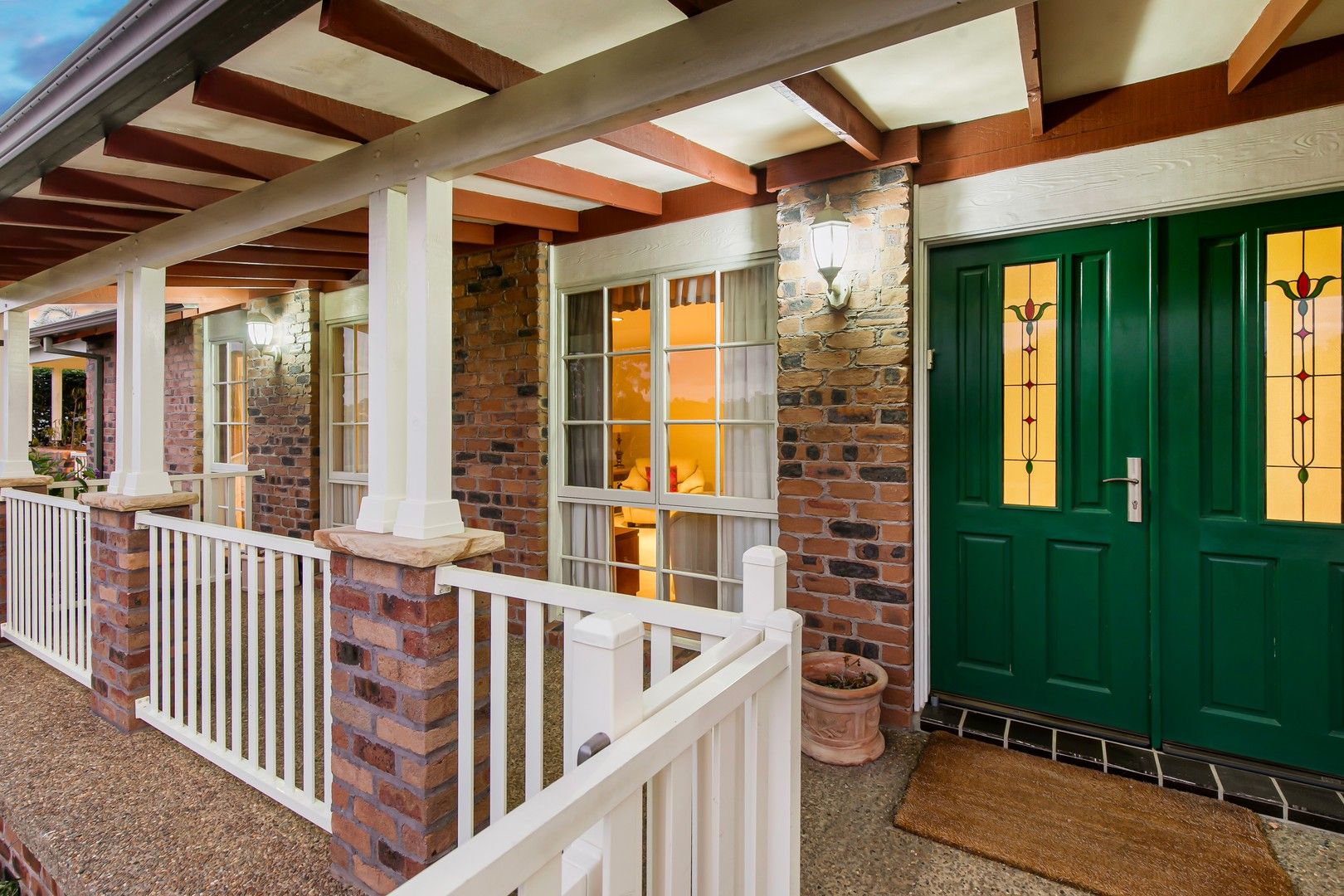 4 bedrooms House in 15 Gaiwood Place CASTLE HILL NSW, 2154