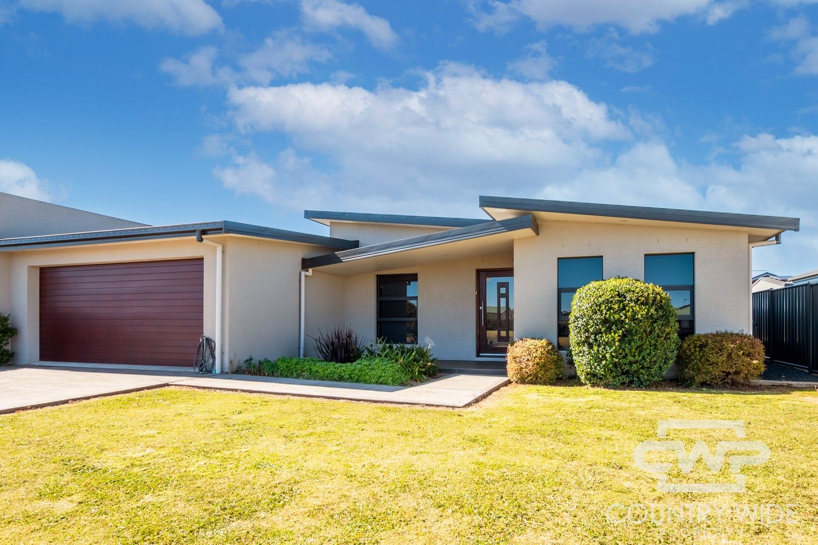 4 Sunburst Avenue, Guyra NSW 2365, Image 0