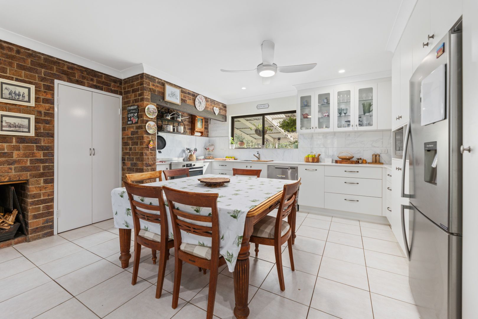 3331 D'Aguilar Highway, Stony Creek QLD 4514 Domain