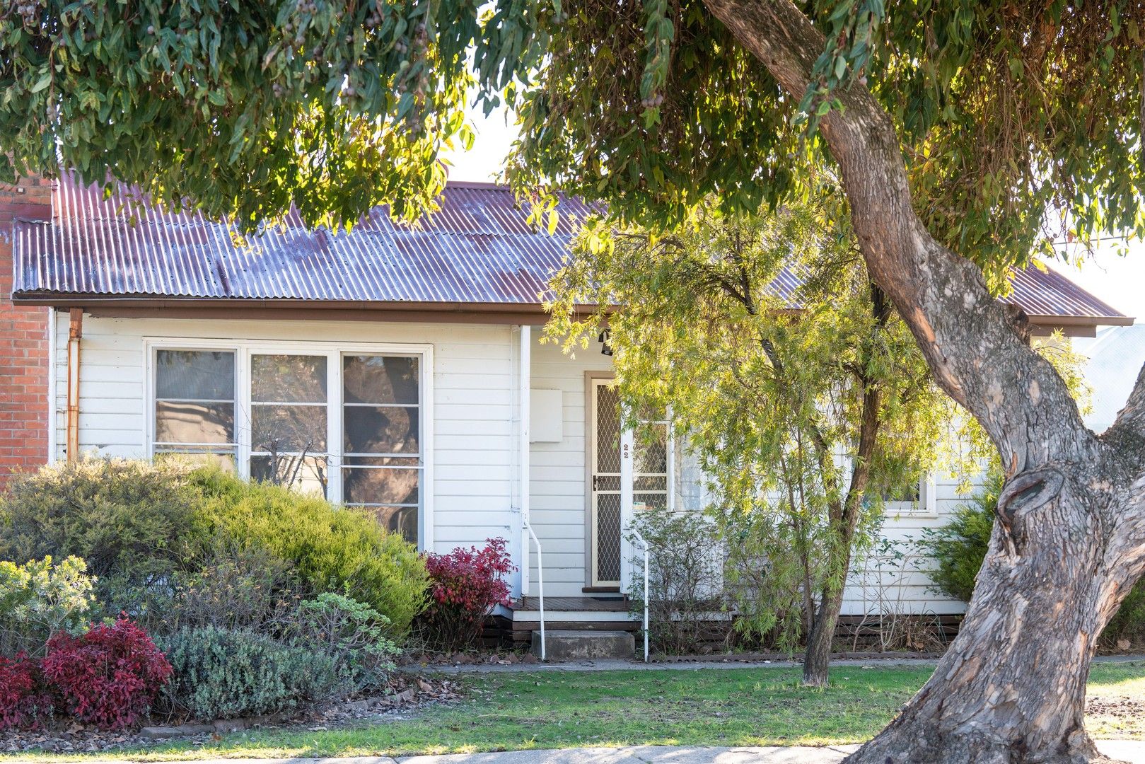 2 bedrooms House in 22 MARK STREET WODONGA VIC, 3690